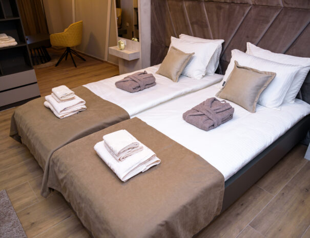 Bacchus Apartment 2 City View