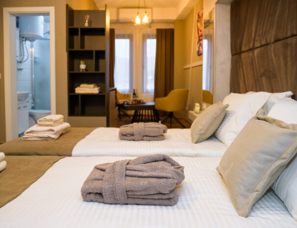 Bacchus Apartment 2 City View